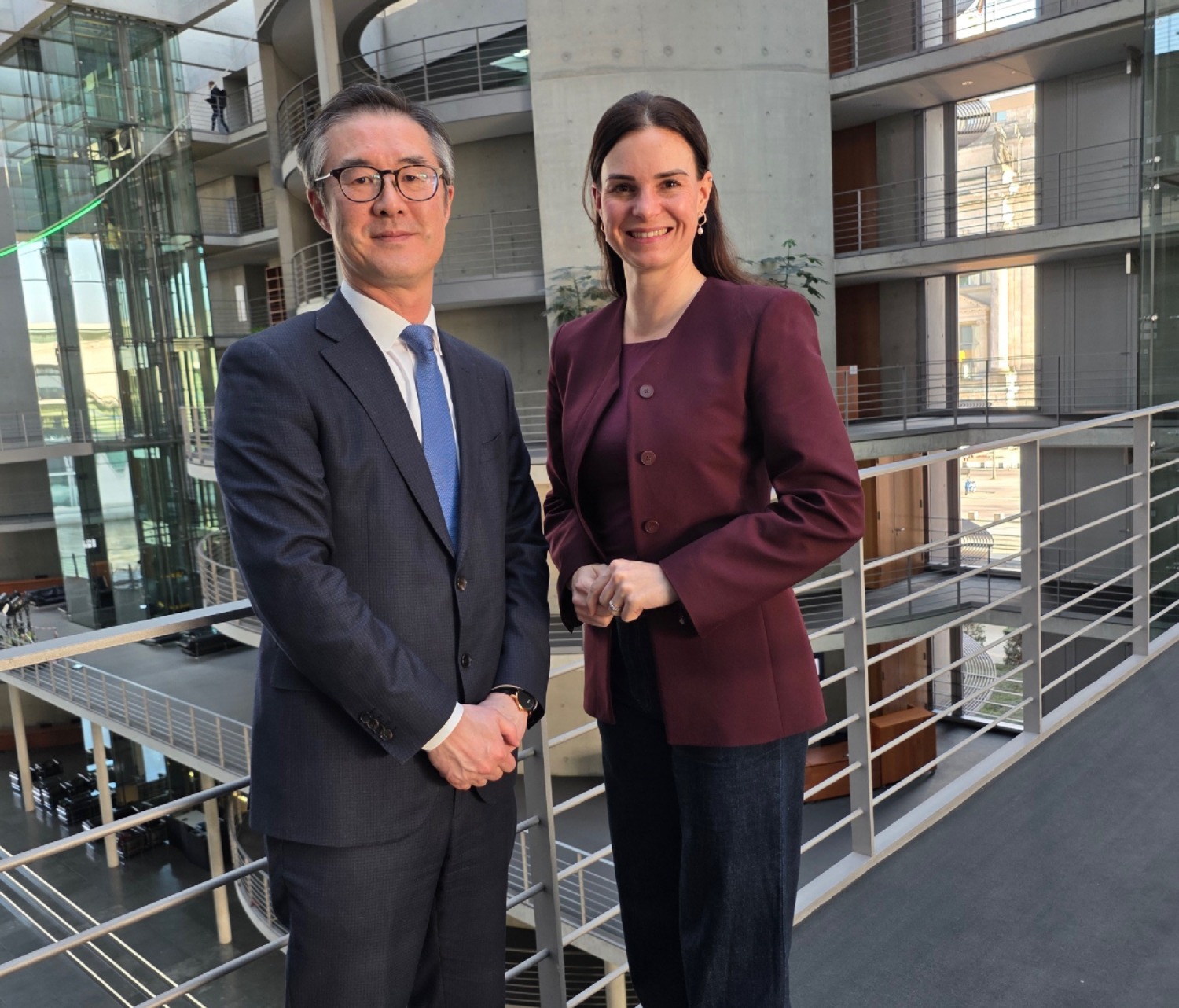 바네사 초벨(Vanessa Zobel) 기민당 방위산업 보고관 의원 면담